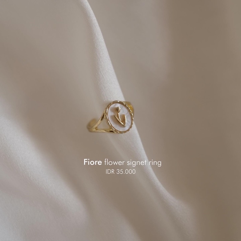 Ark.co - FIORE flower signet ring cincin bunga simpel