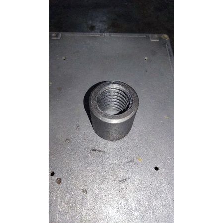 Mur Bulat drat kotak