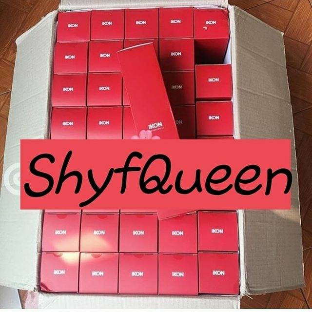 IKON OFFICIAL LIGHTSTICK V.2