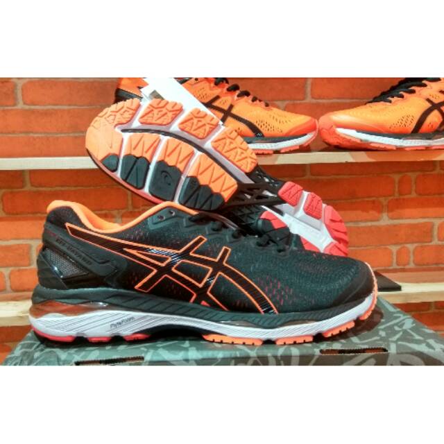 ASICS GEL KAYANO 23