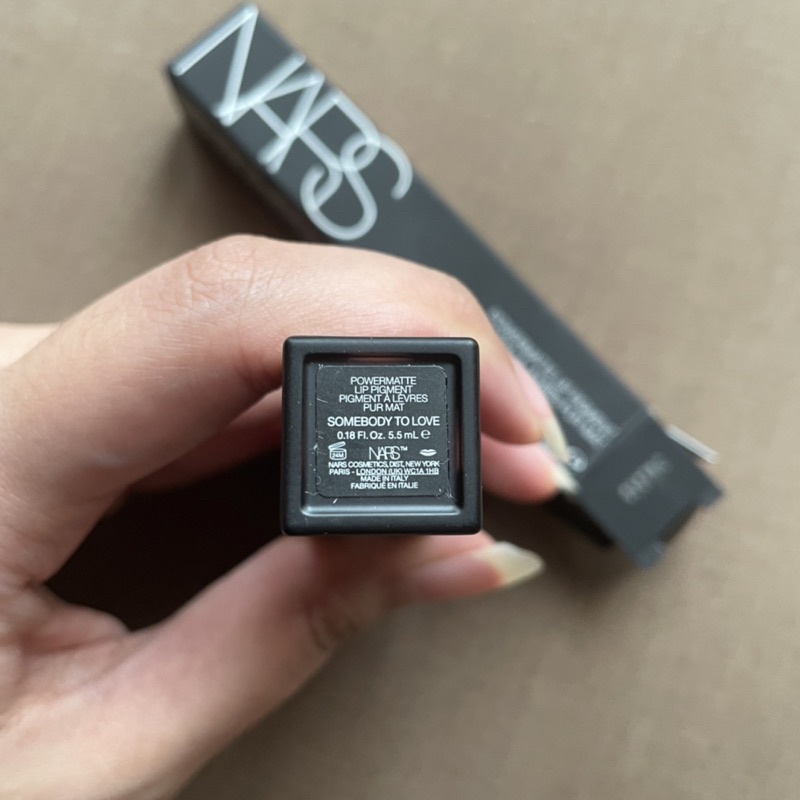 NARS POWERMATTE LIP PIGMENT LIQUID LIPSTICK
