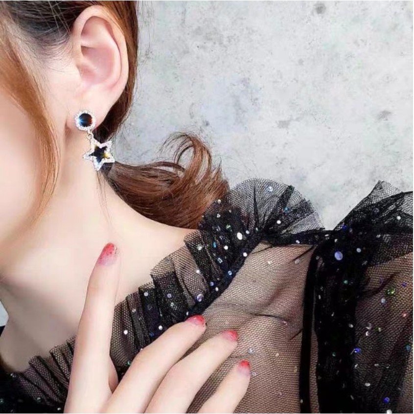 Anting Tusuk Korea Bintang Berlian Warna Hitam Wanita Anting Fashion Korea Dalika