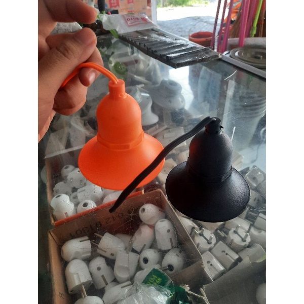 fittingan gantung lampu cafe sunfree