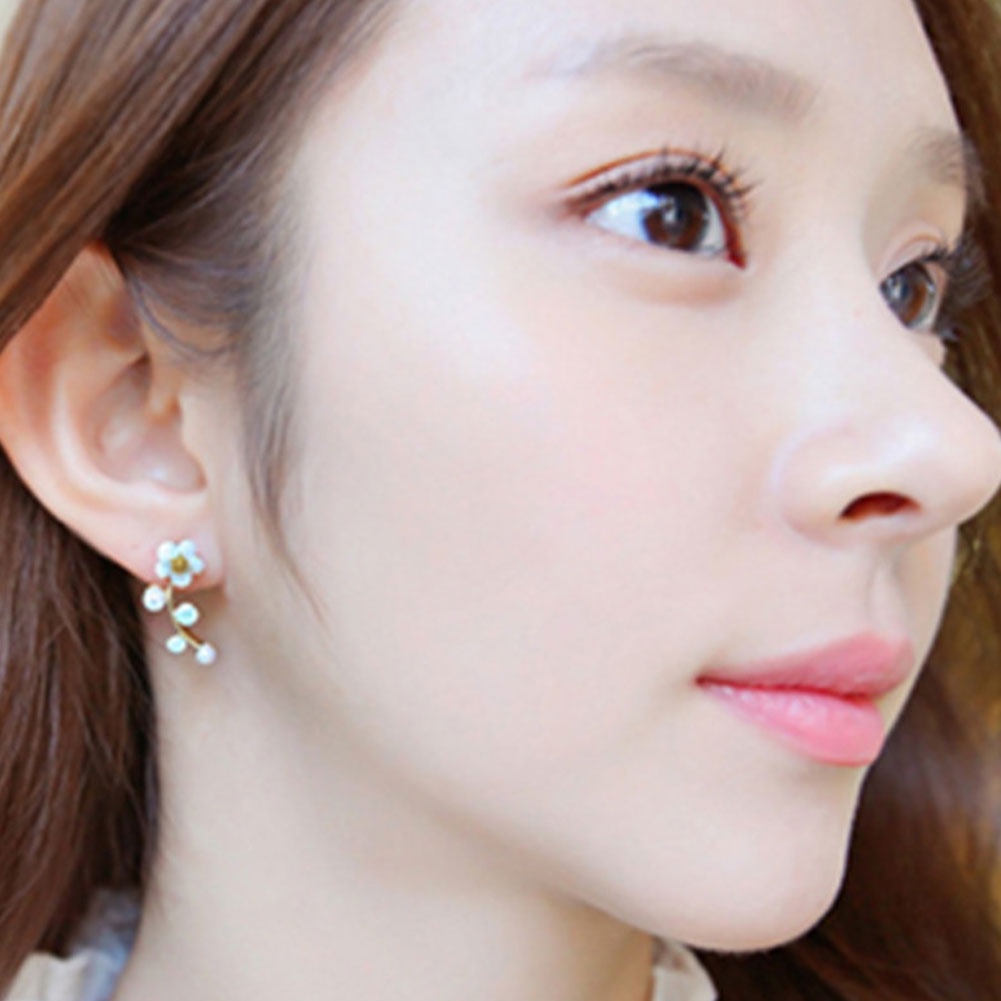 Hu Hu Hu Hu Hu Alat Bantu Pasang Kacamata♡ Anting Tusuk Gantung Desain Bunga Hias Mutiara Imitasi Gaya Elegan Untuk Wanita