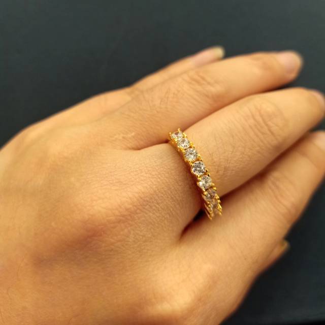Cincin zircon wynn 7920