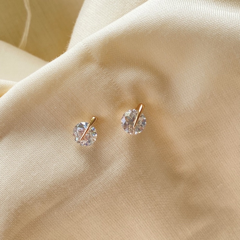 Anting Wanita Rhodium Anti Karat Bentuk Bintang dan Bulat - Aurora Rhodium Earrings