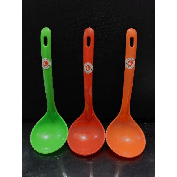 IRUS SAYUR LUCKY KECIL/Centong Sayur Plastik