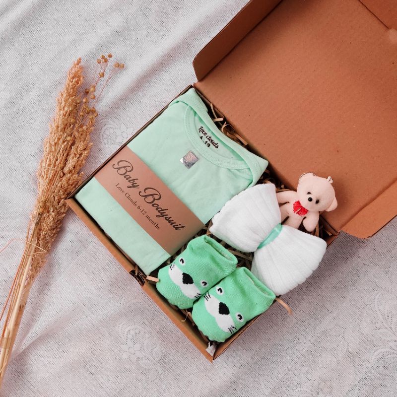 Hampers bayi / kado bayi /gift box