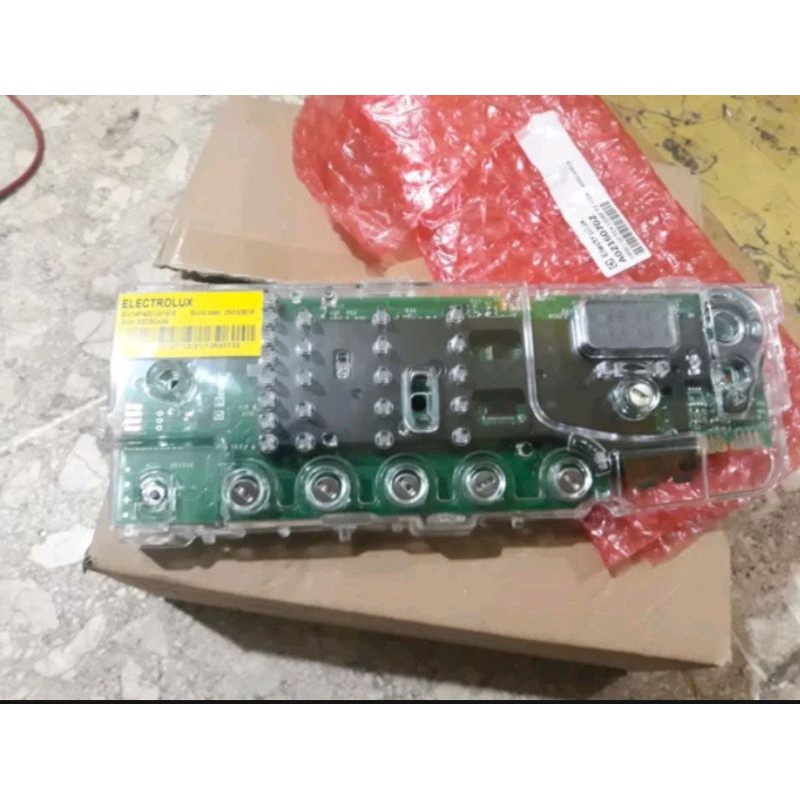 PCB DISPLAY MESIN CUCI ELECTROLUX EWF85743