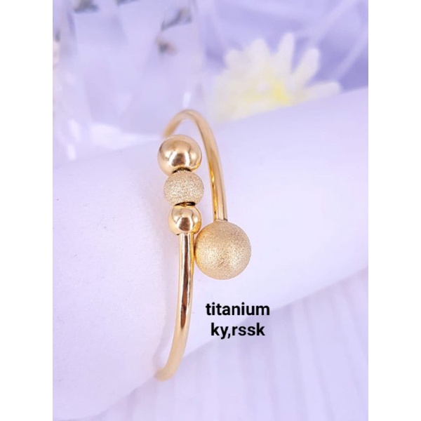 Gelang titanium Boba, aman dipakai mandi