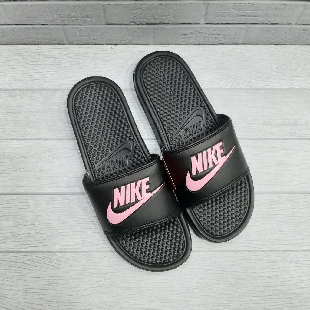 nike benassi 36