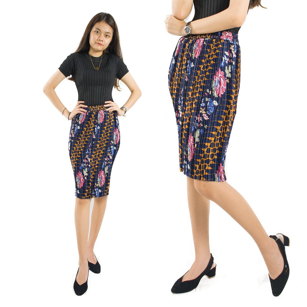 Rok Pendek Jumbo Plisket Nazla Midi Skirt Batik