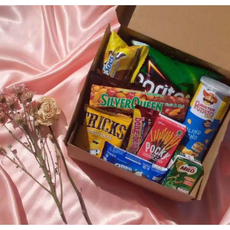 

Snack box (gift box)