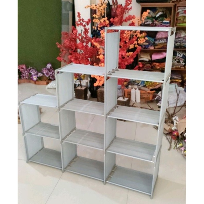 RAK SusunHELM 3 SISI RAK HELM SERBAGUNA RAK PORTABEL RAK PAKAIAN 9 RUANG Rak susun rak mainan rak di