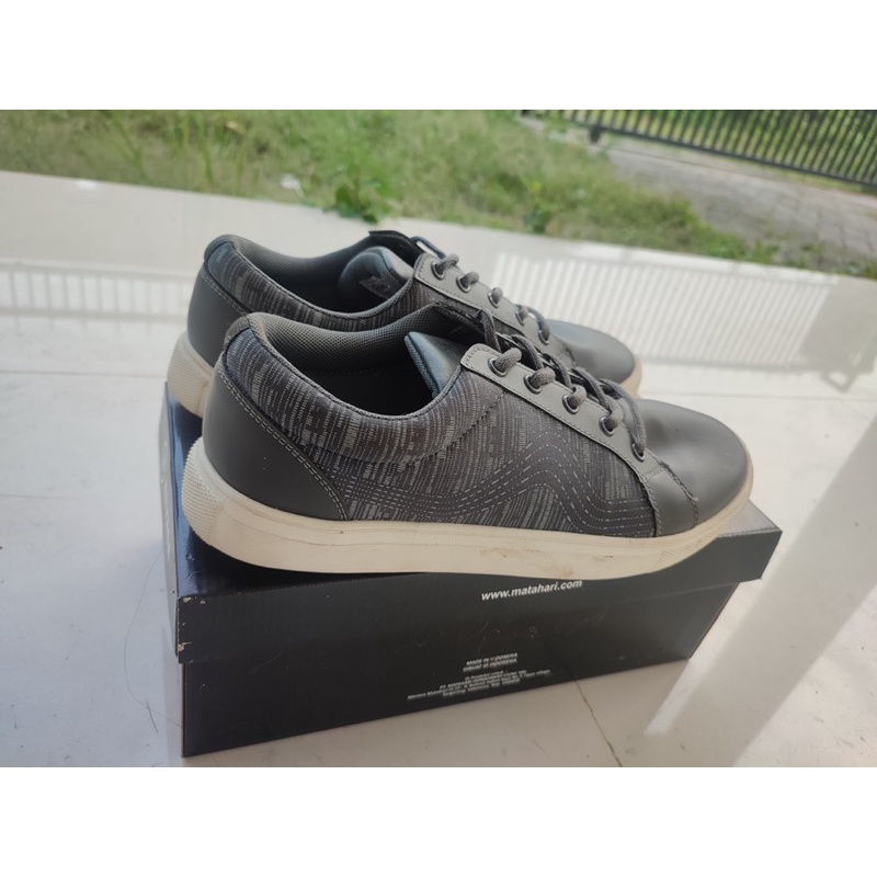 PL SEPATU PRIA FLADEO / SEPATU CASUAL / SEPATU FASHION (PRELOVED)