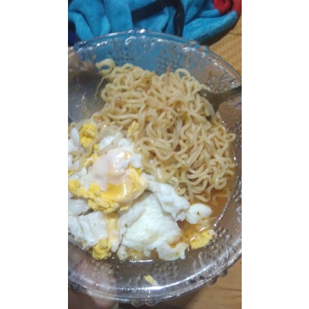 

mie instan enak
