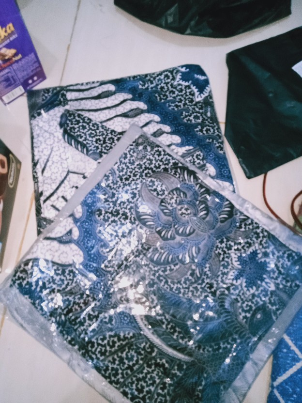 Ada Anak - 5 Warna - Batik Kebaya Couple Gheya Brukat Tulle Mix Ceruti