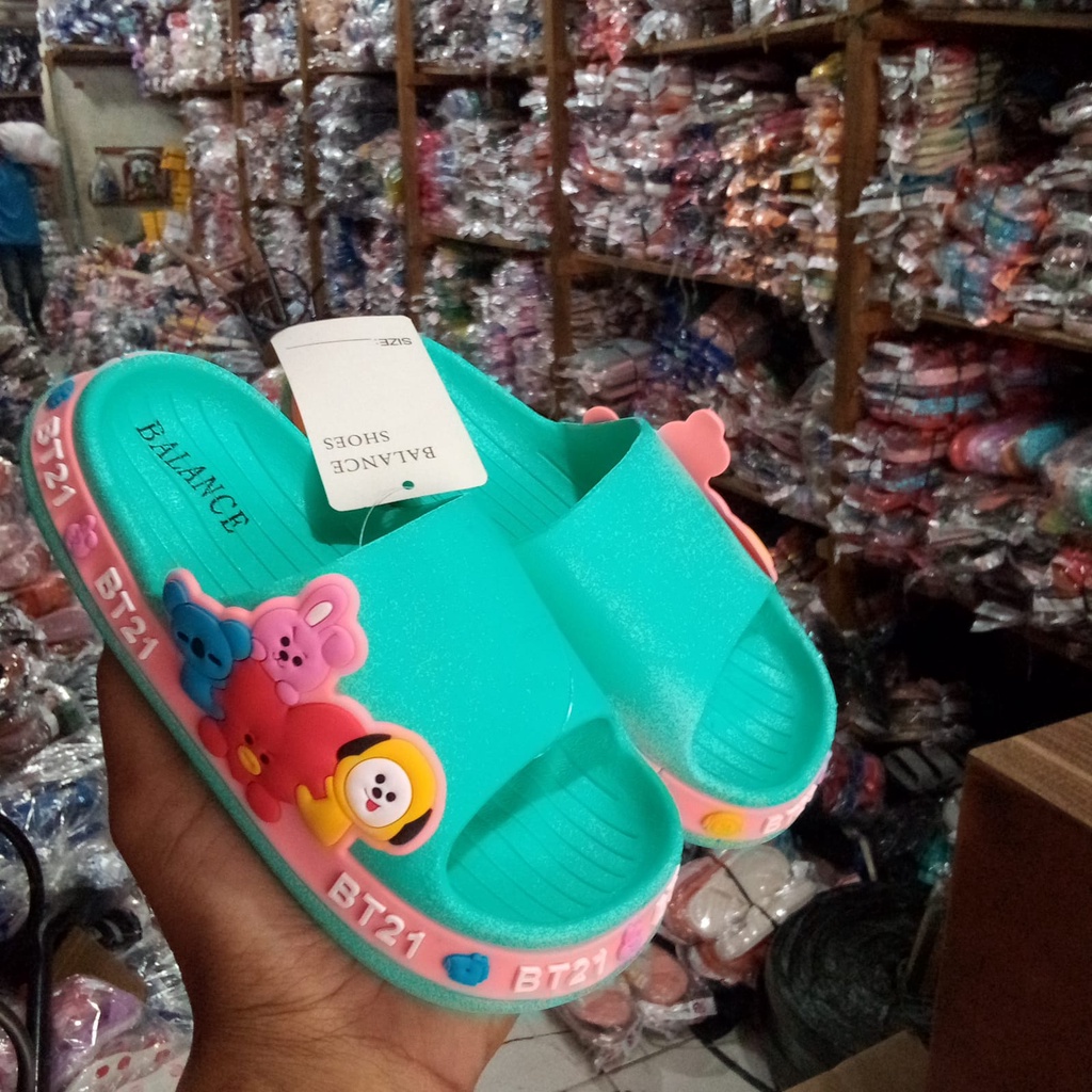 Sandal Anak Perempuan Selop BTS21 / Sopia 2222-1 / 2208-A3 (24-35) sandal anak perempuan TERLARIS