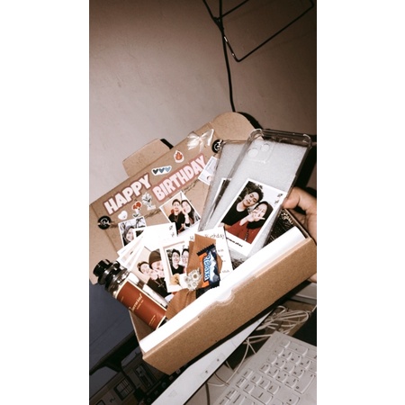 

GIFT BOX AESC