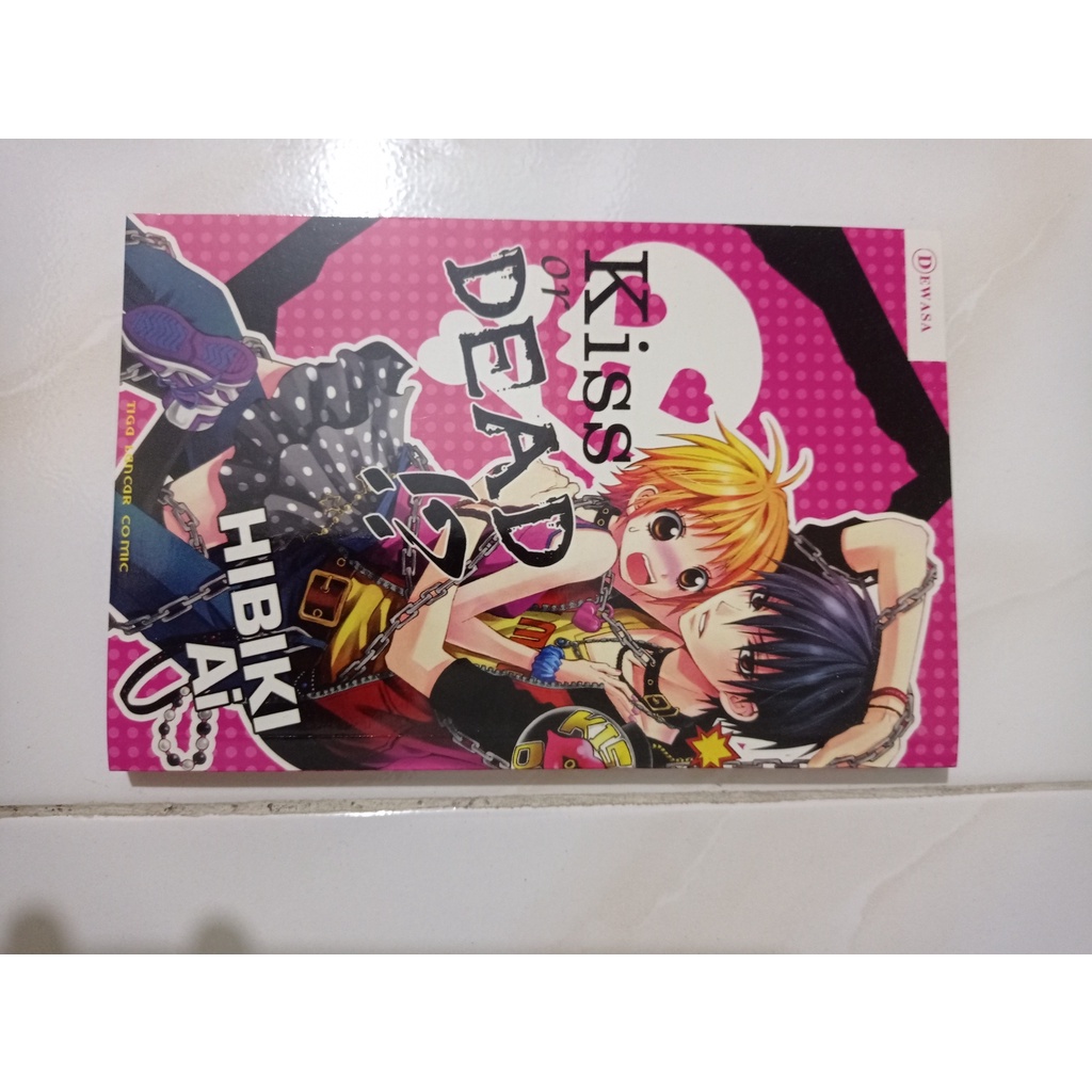 KOMIK PRELOVED BEKAS MURAH BAGUS "KISS OR DEAD" HIBIKI AI