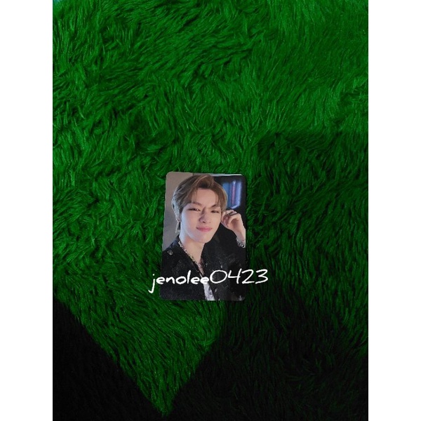 wtt pc sungchan nyengir to jeno roti abs