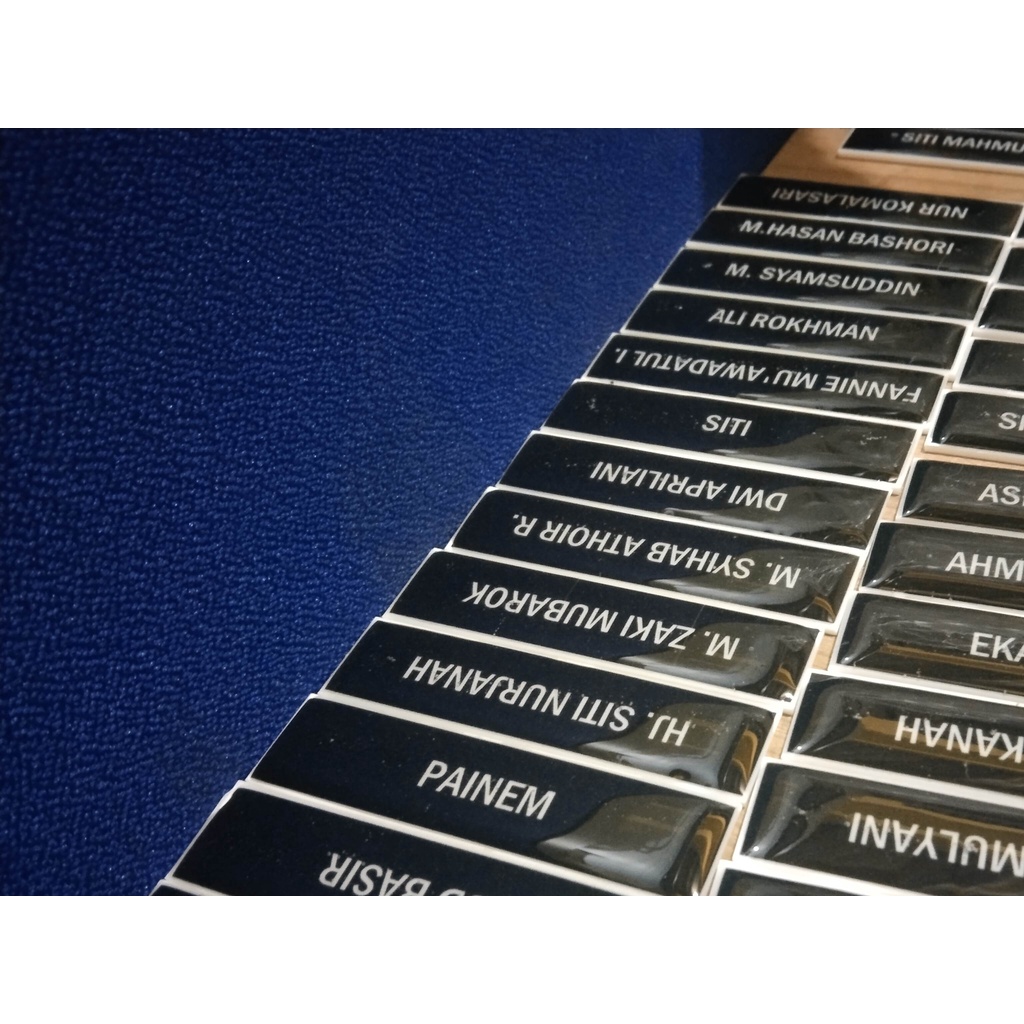 

PAPAN NAMA GURU