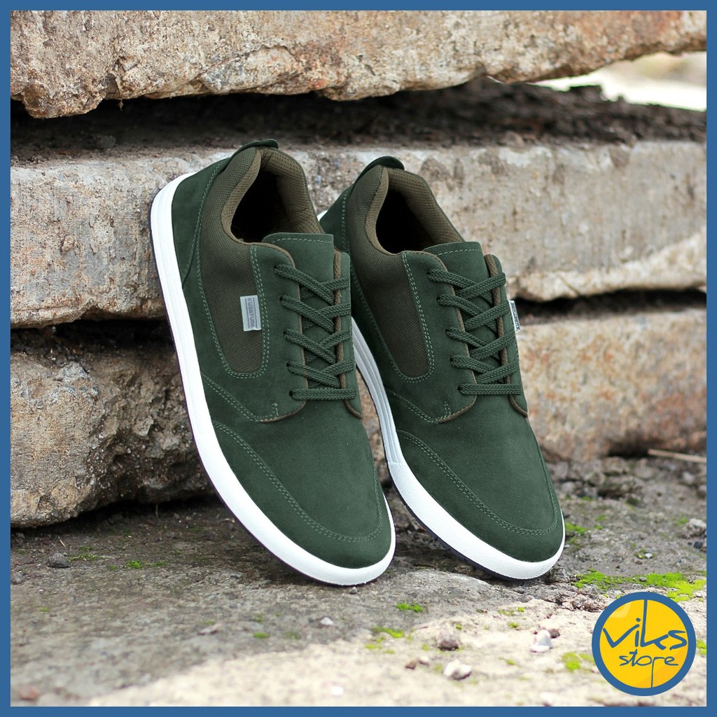 Sepatu Sneakers Pria Cowok Tali Style Casual Distro Kuzatura Original Suede Lokal Premium Elegan