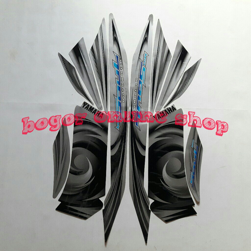 striping stiker body motor Yamaha mio soul 2007 silver