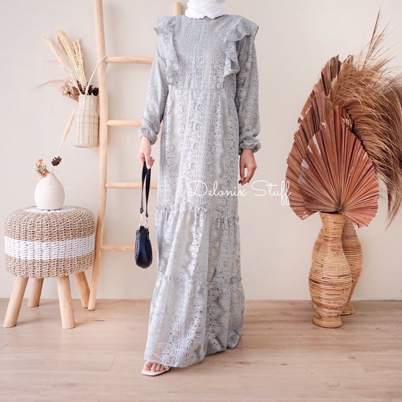 Letisya lace dress