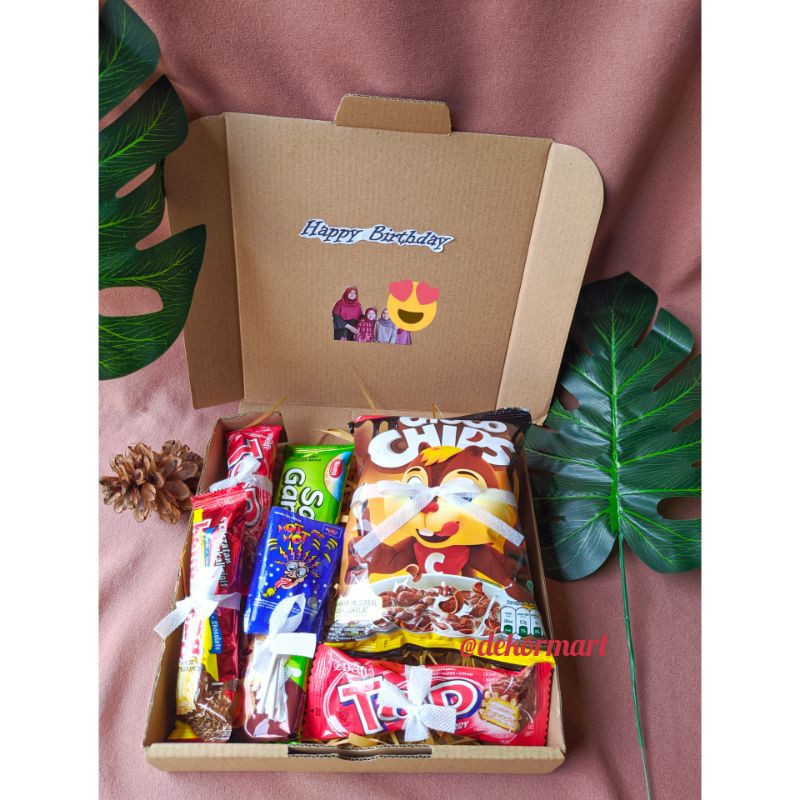 

box snack hadiah kekinian lucu banget