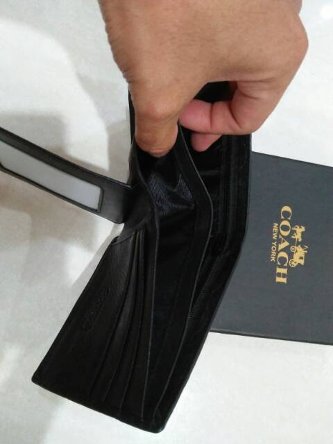 Dompet pria kulit asli lipat pendek