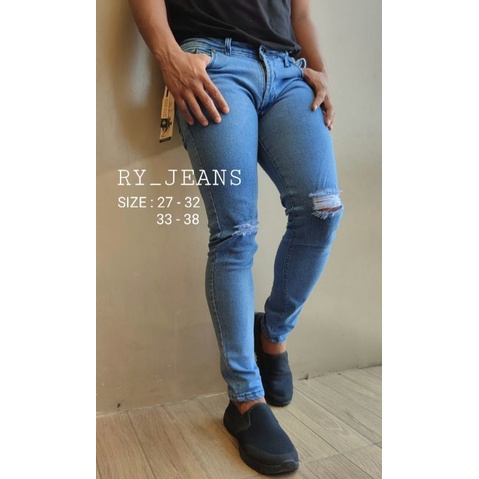 celana jeans sobek lutut pria ripped jeans biru lightblue softjeans streeth