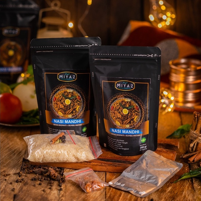 

Korzaln Miyaz Nasi Mandhi Beras Basmati Bumbu [310Gr]