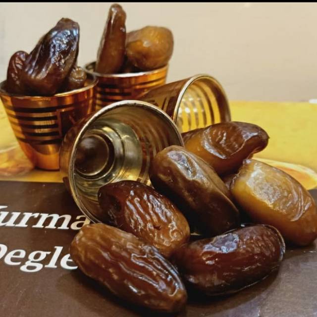 Kurma Tunisia madu 1kg  / Kurma Tunisia non tangkai / Tunisia / Kurma Madu / oleholeh haji dan umroh