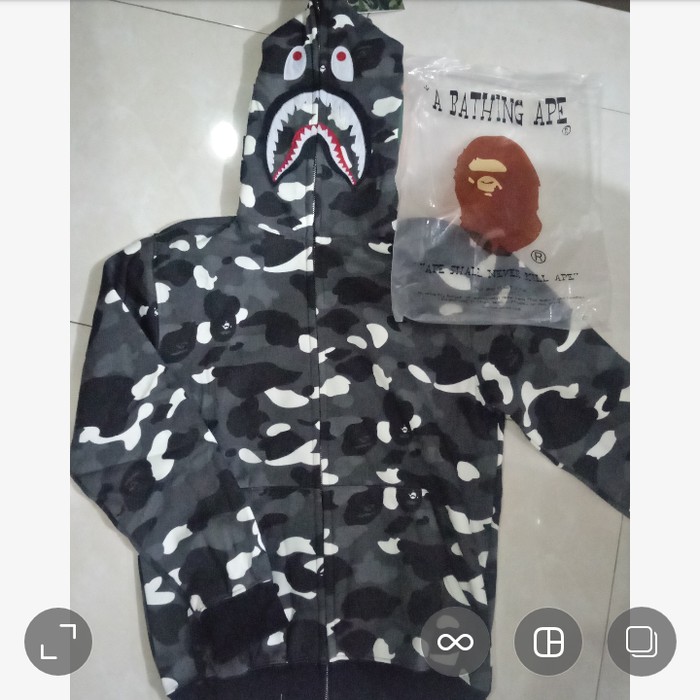 jaket bape shark camo city glown in the dark