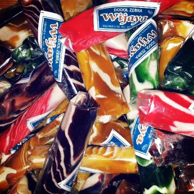 

Dodol garut warna -warni