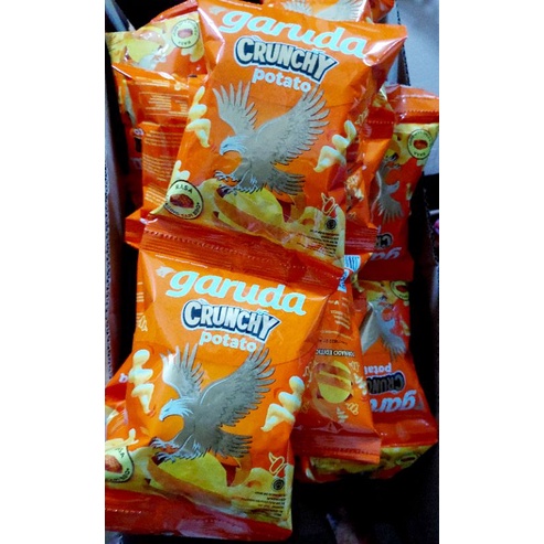 Garuda Crunchy Potato Daging Sapi BBQ 14gr x 10pcs / Garuda Crunchy O'corn / Garuda Crunchy Bee/ Garuda Potato Net 20gr x 10pcs