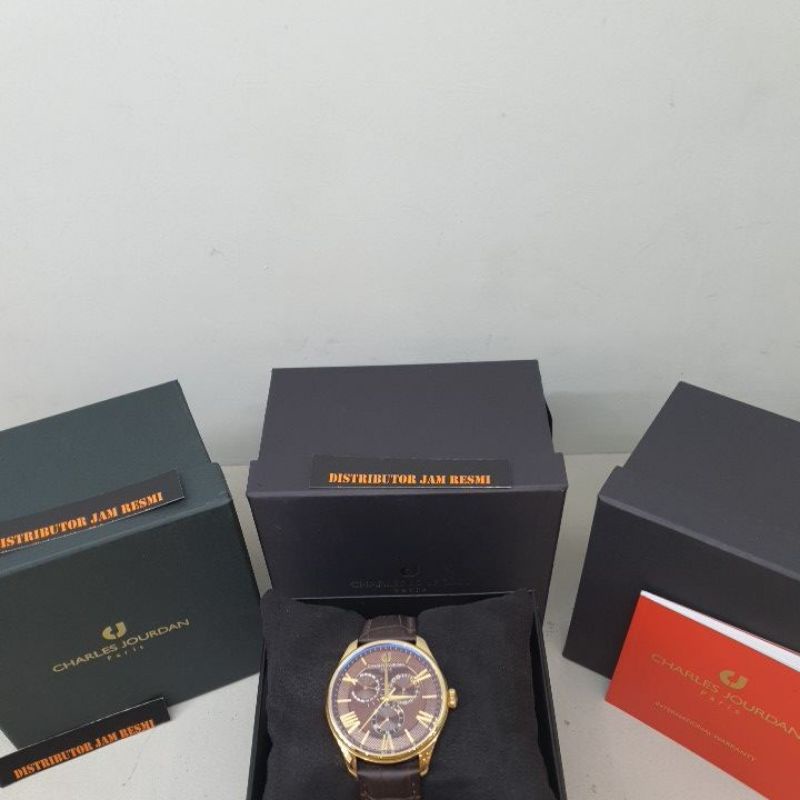 Jam Tangan Pria Charles Jourdan CJ1047-1243M Gold Dial Brown Leather Brown Cronograph