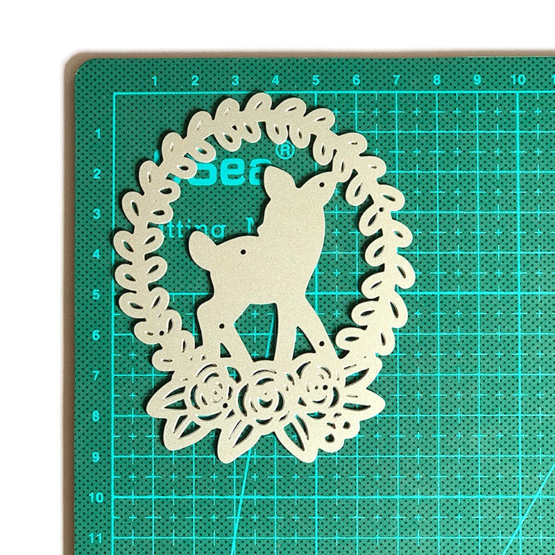 Stensil Cutting Dies Bahan Metal Desain Rusa Natal Untuk Scrapbook