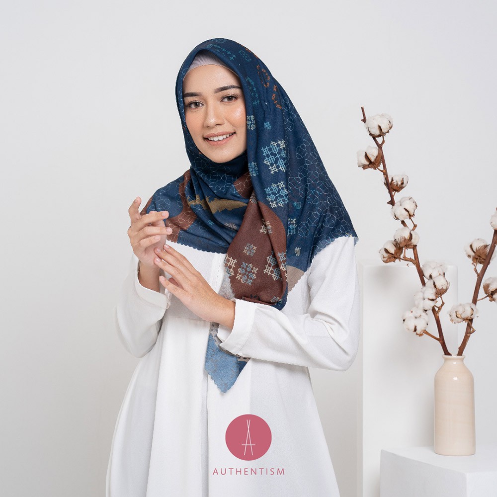 AURA SERIES / SIGNATURE 082 HIJAB VOAL ULTRAFINE LASERCUT / HIJAB