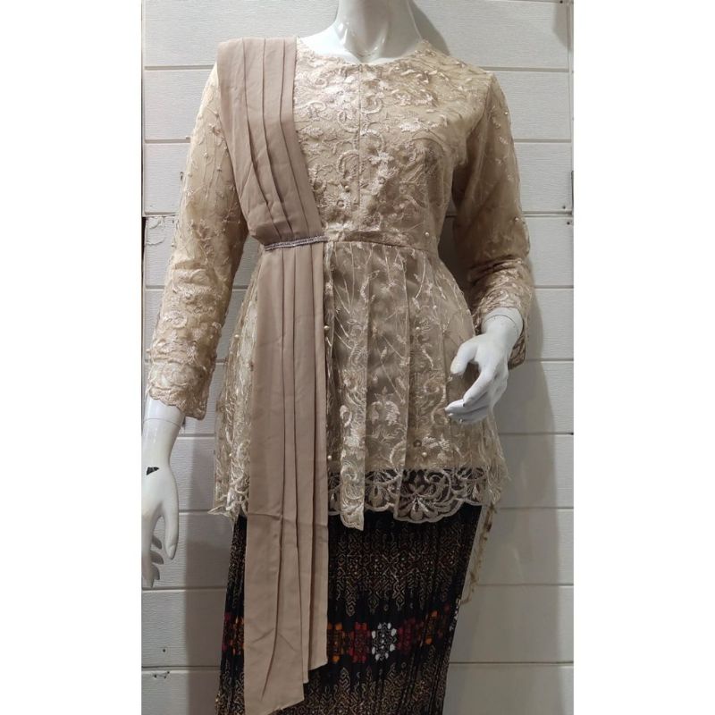 IndahKebaya | HANYA ATASAN / KEBAYA AURORA SELENDANG BROKAT TILLE MUTIARA / WISUDA / KARTINI / AKAD