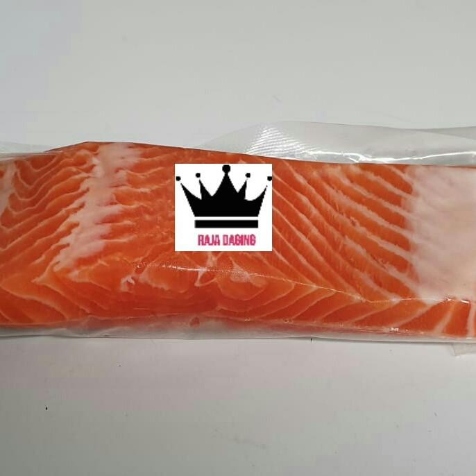 

Fisho | Ikan Salmon Fillet Fresh Norway Shasimi Grade @200Gr - Premium Salmon Ready stock
