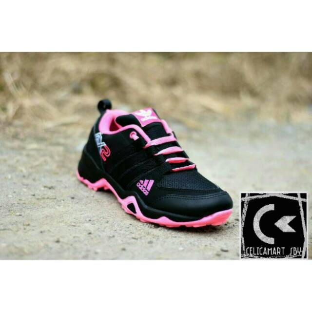 Sepatu Outdoor Adidas AX2 Grade Ori