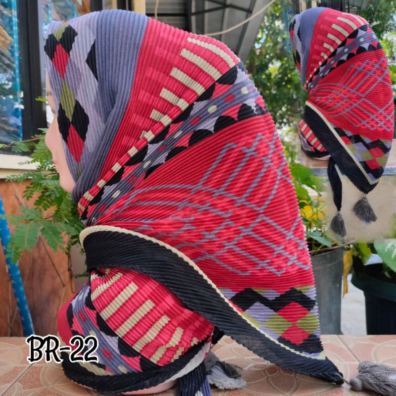 SEGIEMPAT PLISKET MOTIF JAMBUL BRANDED / JILBAB SEGIEMPAT PLISKET / SEGIEMPAT PLISKET / SEGIEMPAT VOAL / JILBAB JAMBUL-BR-22