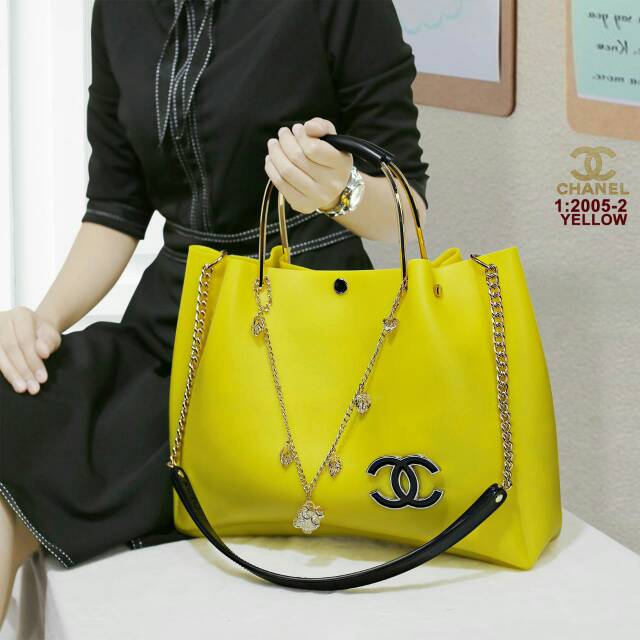 yellow jelly bag