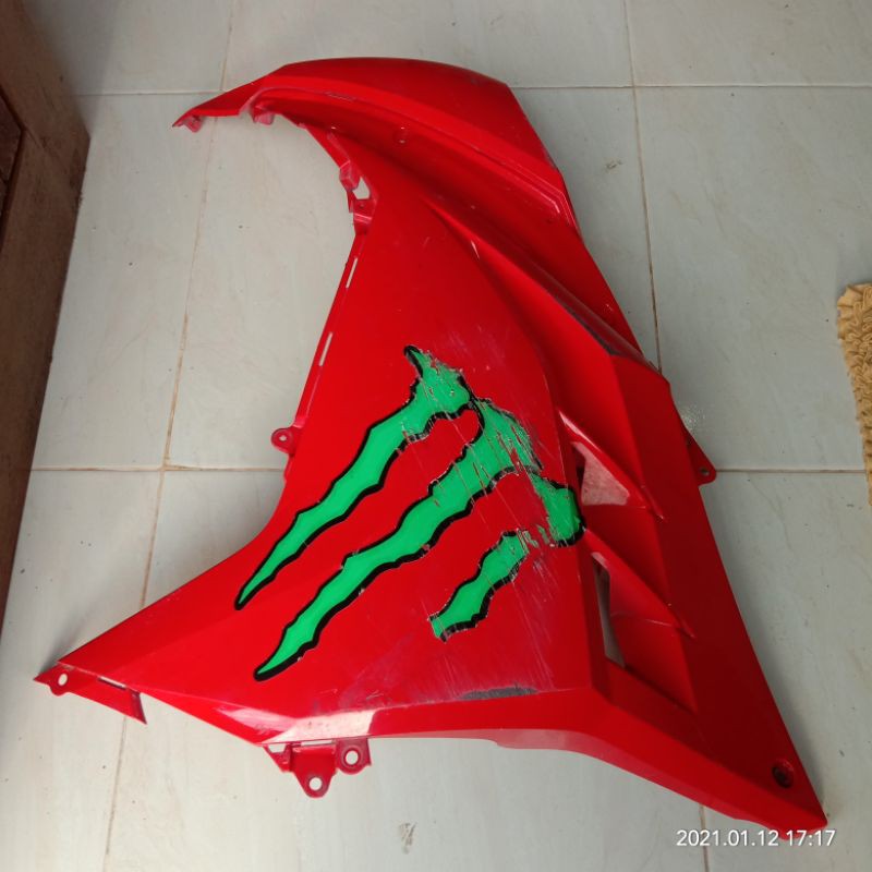 Fairing Atas Ninja 250 fi cm Kiri. Original. second bekas copotan motor