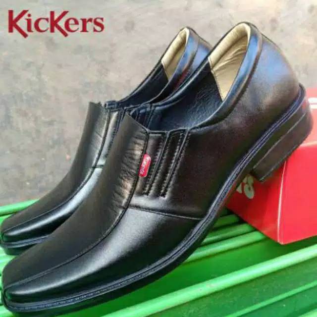 SEPATU PANTOFEL PRIA KICKERS KULIT ORIGINAL