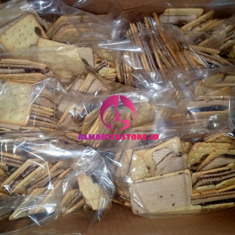 BISKUIT PATAHAN KHONG GUAN