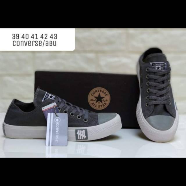 Sepatu converse