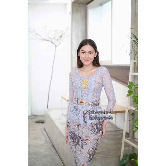 KEBAYA SEMI ITALY SOLTIS ABU KEBAYA BALI KEBAYA MURAH ELEGANT KEBAYA WISUDA/KONDANGAN